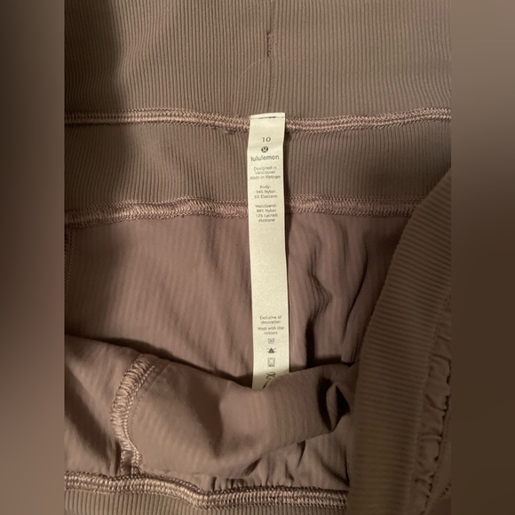 Lululemon Dance Studio Mid Rise Cropped Pant - Picture 5 of 11